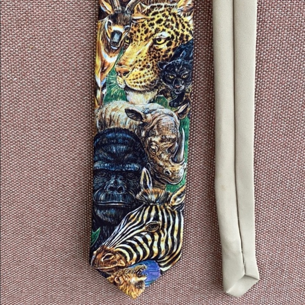 Vintage Ralph Marlin Safari Animal Necktie Elephant Tiger Monkey Giraffe USA